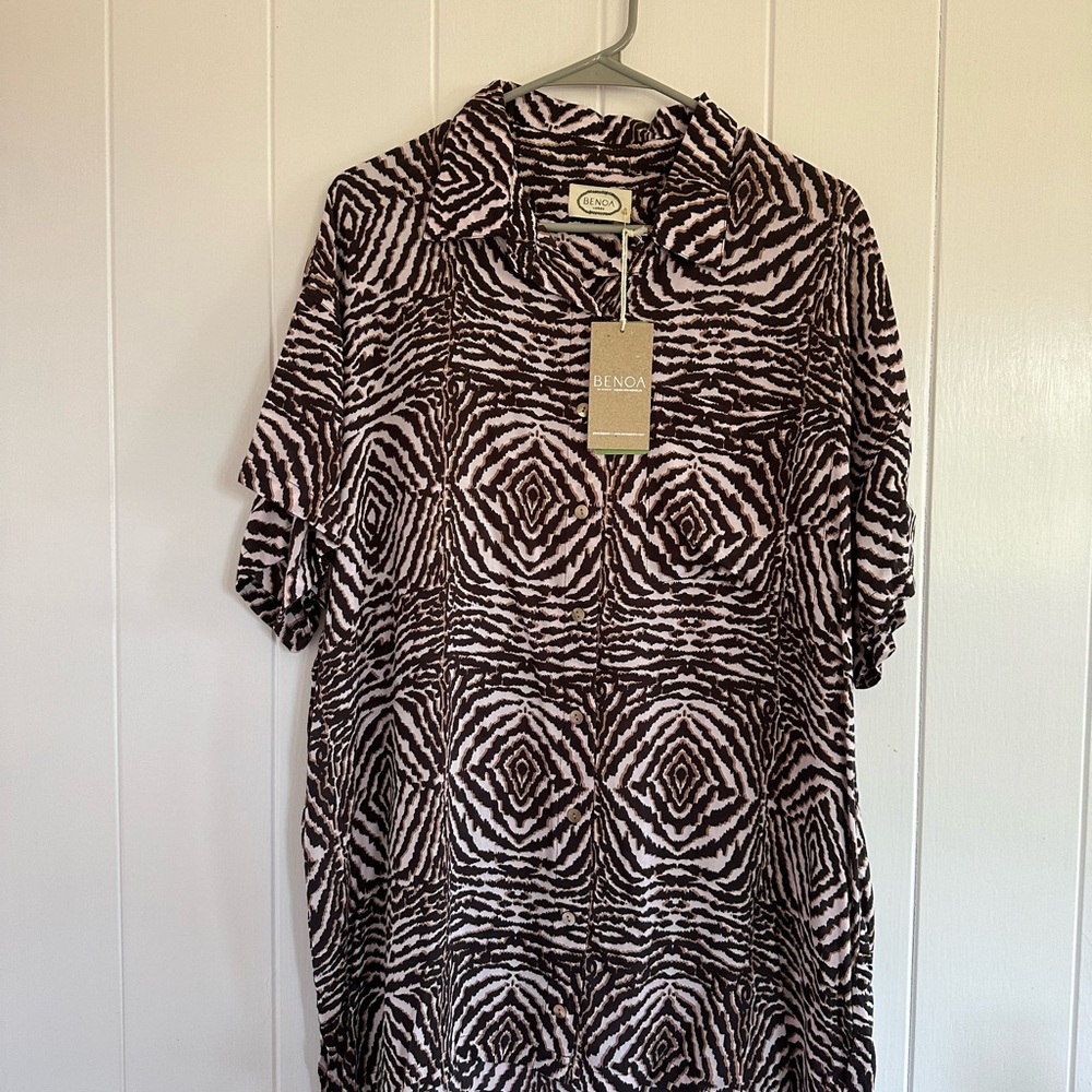 Benoa Swim Aloha Shirt Safari Size Large Brand new with tags